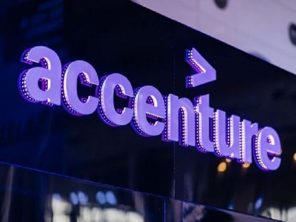Accenture receives $2,8 billion to modernize the US tax agency.